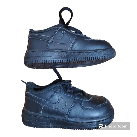 Nike Air Force 1 All Black Sneakers Toddler 8c - Picture 3 of 7